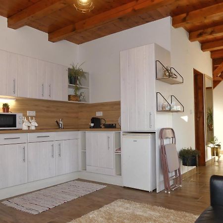 Apartament Csuecsoek Vendeghaz Eger Zewnętrze zdjęcie
